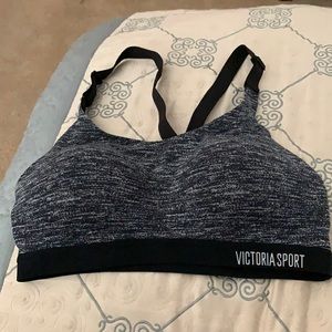 VICTORIA SECRET SPORT BRA